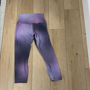 lululemon athletica Girls' Purple Ombre Leggings never worn